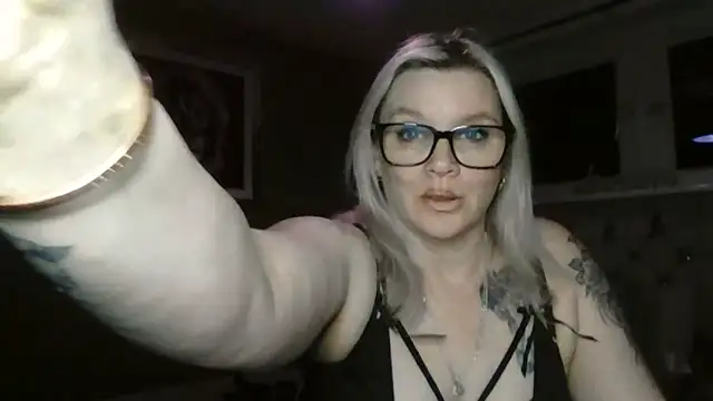 Curvy-Cleo online show from 03/14/25, 10:16