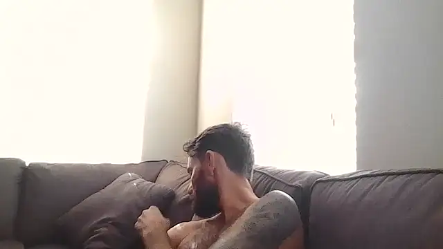 Snapshot of whowantsacreampie chatting on 10/08/25, 08:39 whowantsacreampie online show from 10/08/25, 08:39