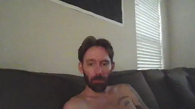 Snapshot of whowantsacreampie chatting on 11/05/25, 10:32 whowantsacreampie online show from 11/05/25, 10:32