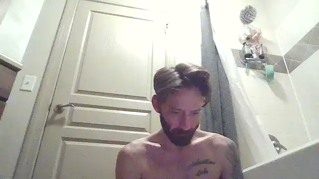 Snapshot of whowantsacreampie chatting on 11/15/25, 05:49 whowantsacreampie online show from 11/15/25, 05:49