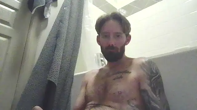 Snapshot of whowantsacreampie chatting on 11/27/25, 01:02 whowantsacreampie online show from 11/27/25, 01:02