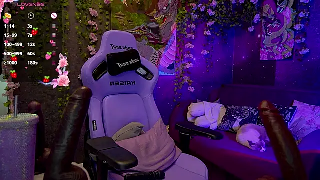 Snapshot of BlackedBarbie chatting on 11/21/25, 07:01 BlackedBarbie online show from 11/21/25, 07:01