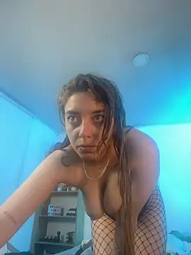 Snapshot of Soy_mangx chatting on 09/29/25, 05:01 Soy mangx online show from 09/29/25, 05:01