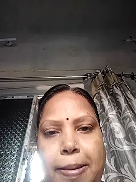 Snapshot of Arohi35 chatting on 03/19/25, 02:27 Arohi35 online show from 03/19/25, 02:27