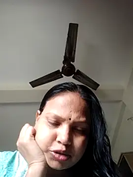 Snapshot of Arohi35 chatting on 02/12/26, 07:36 Arohi35 online show from 02/12/26, 07:36