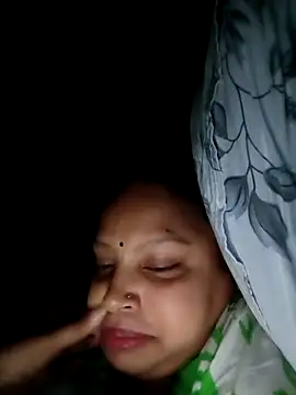 Snapshot of Arohi35 chatting on 02/24/26, 05:44 Arohi35 online show from 02/24/26, 05:44