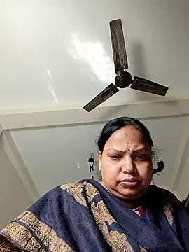 Snapshot of Arohi35 chatting on 02/27/26, 04:34 Arohi35 online show from 02/27/26, 04:34