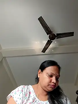 Snapshot of Arohi35 chatting on 03/01/26, 03:52 Arohi35 online show from 03/01/26, 03:52