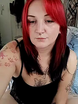 TiffiChantiT2 online show from 10/09/25, 12:25