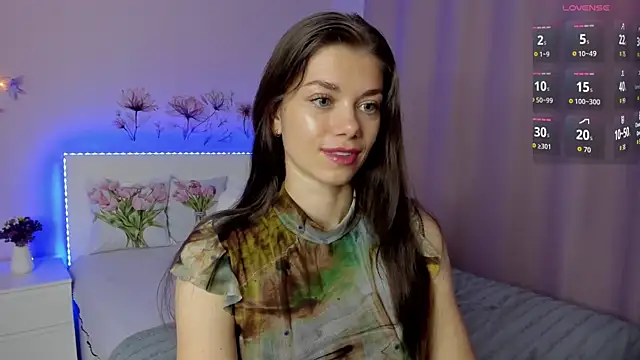 Eva McCoy online show from 09/24/25, 07:55