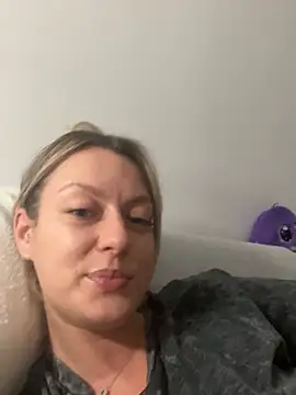 Snapshot of AnnastasiaMills chatting on 06/25/26, 11:20 AnnastasiaMills online show from 06/25/26, 11:20