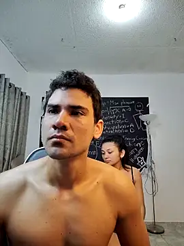 Snapshot of Guadalupe_Lopez chatting on 10/26/25, 10:10 Guadalupe Lopez online show from 10/26/25, 10:10