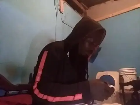 Snapshot of rasvinchi chatting on 03/12/25, 12:15 rasvinchi online show from 03/12/25, 12:15