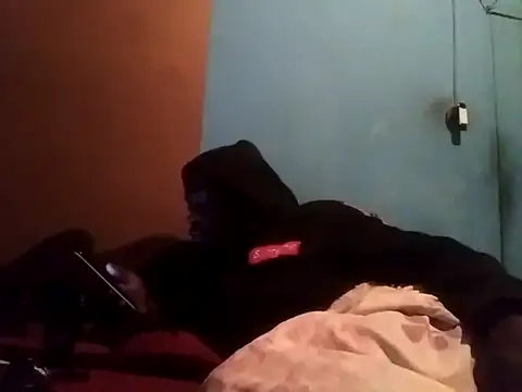 Snapshot of rasvinchi chatting on 03/15/25, 02:01 rasvinchi online show from 03/15/25, 02:01