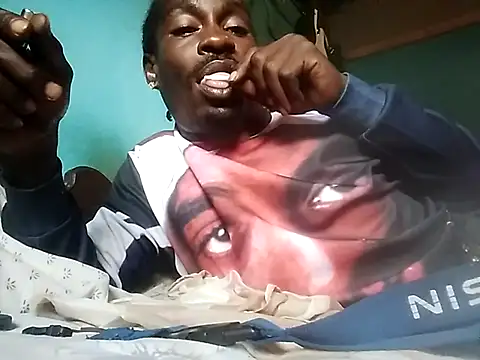 Snapshot of rasvinchi chatting on 10/05/25, 12:25 rasvinchi online show from 10/05/25, 12:25