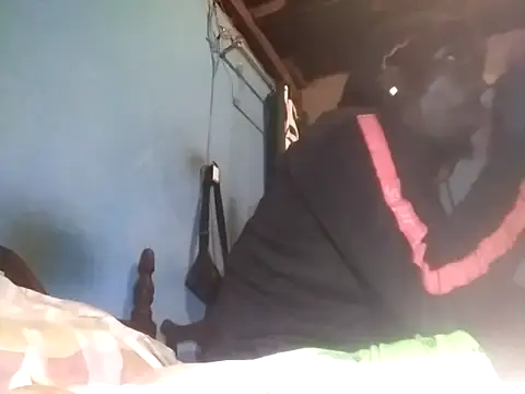 Snapshot of rasvinchi chatting on 10/11/25, 01:38 rasvinchi online show from 10/11/25, 01:38