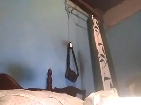 Snapshot of rasvinchi chatting on 10/19/25, 04:46 rasvinchi online show from 10/19/25, 04:46