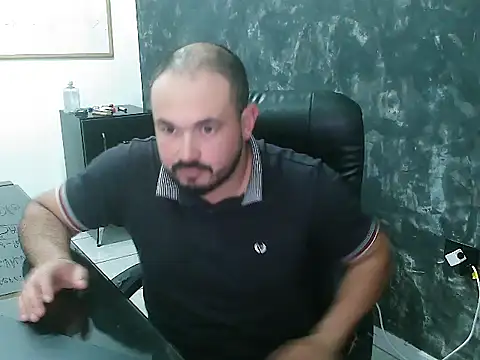 Snapshot of Gato0128 chatting on 06/07/26, 04:11 Gato0128 online show from 06/07/26, 04:11