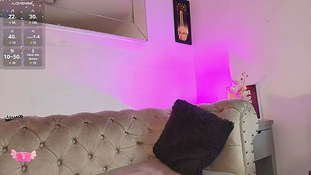 EllenaBoobs  online show from 11/21/25, 05:50