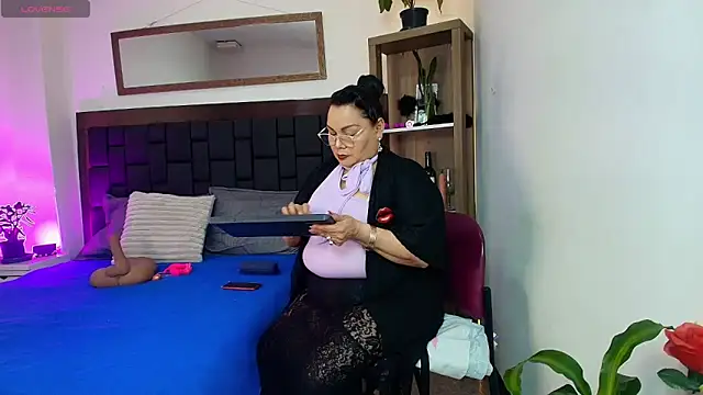 EllenaBoobs  online show from 03/25/26, 03:23