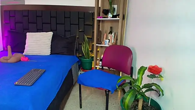 EllenaBoobs  online show from 03/27/26, 03:23