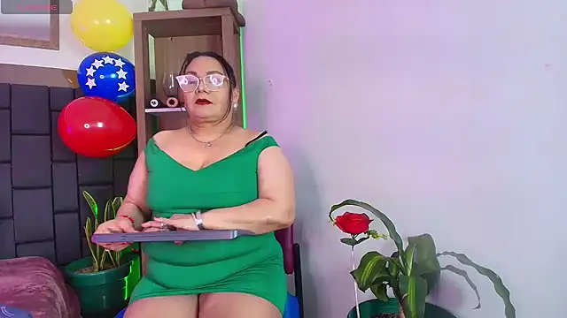 EllenaBoobs  online show from 07/10/26, 03:33