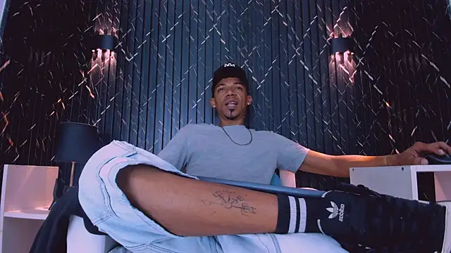 Gregory Sforza online show from 04/13/26, 03:56