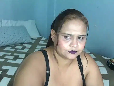 clover cams1874 online show from 09/11/25, 11:21