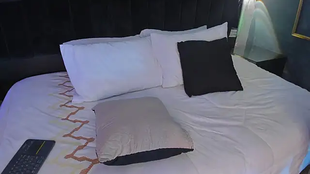 Daia Ortiz online show from 03/15/25, 07:59