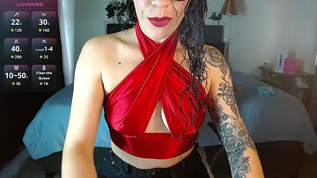 Snapshot of mia_velvet1 chatting on 10/04/25, 03:10 mia velvet1 online show from 10/04/25, 03:10