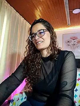 Rose Thompson1 online show from 05/30/26, 01:30