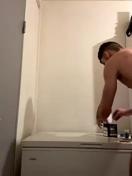 Hugo34bg online show from 01/06/26, 03:43