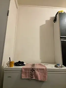 Snapshot of Hugo34bg chatting on 03/07/26, 01:24 Hugo34bg online show from 03/07/26, 01:24