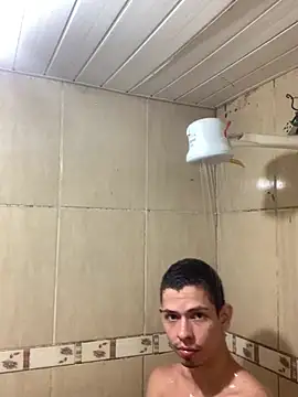 Snapshot of craxybaby chatting on 03/18/25, 02:26 craxybaby online show from 03/18/25, 02:26