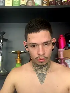 Snapshot of craxybaby chatting on 09/18/25, 02:41 craxybaby online show from 09/18/25, 02:41