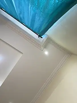 Ivelleee  online show from 02/01/26, 12:37