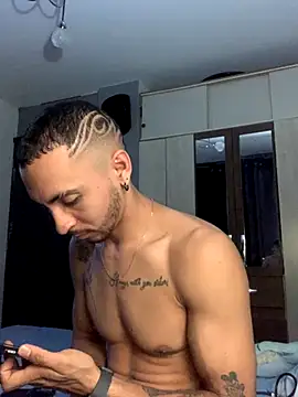 Snapshot of NicolasChest_xxx chatting on 09/12/25, 02:11 NicolasChest xxx online show from 09/12/25, 02:11