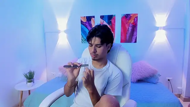 MathewAdams online show from 09/12/25, 06:30