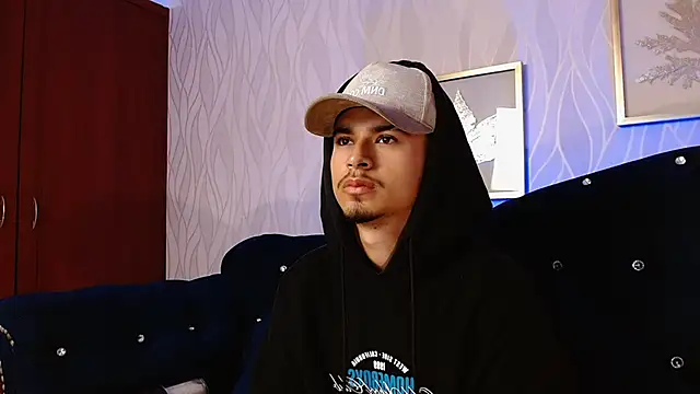 MathewAdams online show from 11/14/25, 06:28