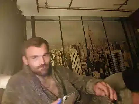 Snapshot of LKC94 chatting on 10/01/25, 01:44 LKC94 online show from 10/01/25, 01:44