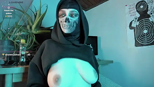 Snapshot of cos_operator chatting on 09/26/25, 06:12 cos operator online show from 09/26/25, 06:12