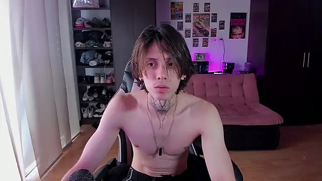 xIce Boy online show from 04/18/26, 09:04