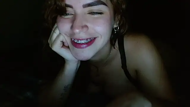 Snapshot of bran_lindi chatting on 10/19/25, 10:54 bran lindi online show from 10/19/25, 10:54