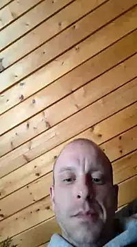 Snapshot of svenpfeifer chatting on 03/11/25, 02:29 svenpfeifer online show from 03/11/25, 02:29