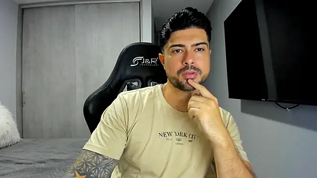 Dante Storm online show from 11/19/25, 04:40