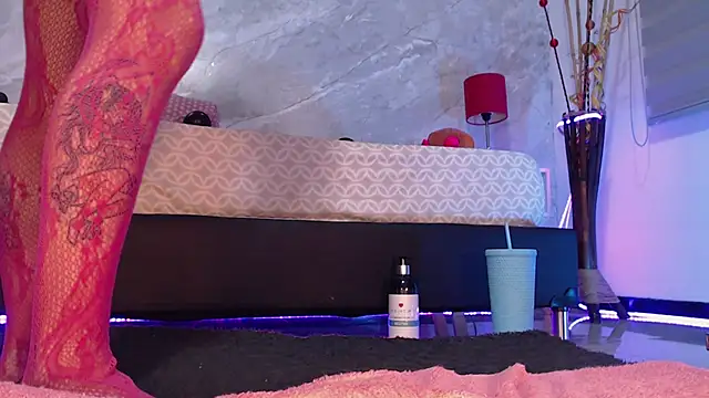 Snapshot of catmolly_ chatting on 03/13/25, 09:37 catmolly online show from 03/13/25, 09:37