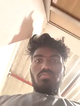 Snapshot of PolarFriend0 chatting on 02/19/26, 06:37 PolarFriend0 online show from 02/19/26, 06:37