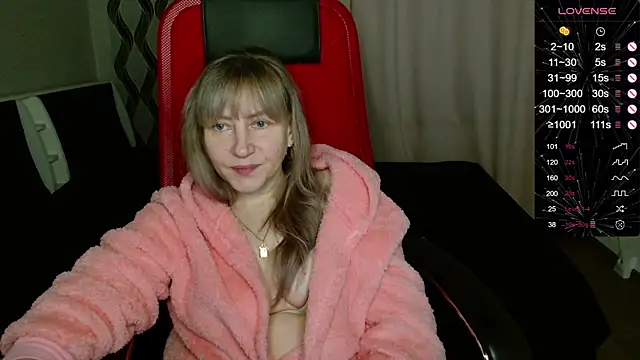 Snapshot of ganet469 chatting on 12/18/25, 02:01 ganet469 online show from 12/18/25, 02:01