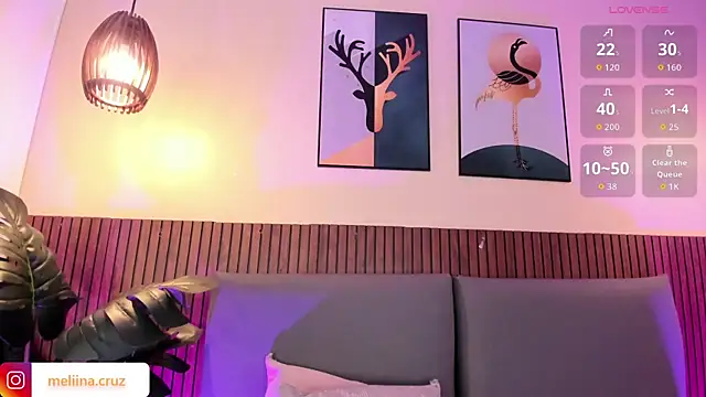 MelinaCruz online show from 04/08/26, 12:54