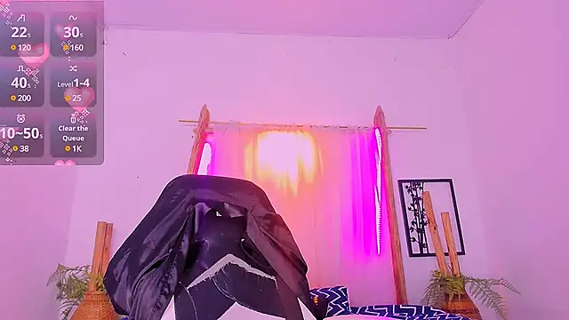 Brithanycullen online show from 03/13/25, 02:38